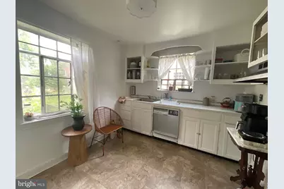 405 Van Buren Street NW, Washington, DC 20012 - Photo 4