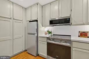 756 9th St SE, Washington, DC 20003 - Photo 8