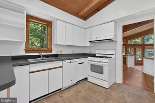 2963 Albemarle St NW, Washington, DC 20008 - Photo 14