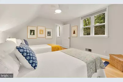 6814 Oregon Avenue NW, Washington, DC 20015 - Photo 30