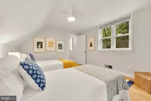6814 Oregon Ave NW, Washington, DC 20015 - Photo 30