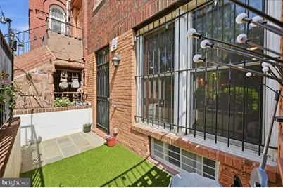 1109 O Street NW #101, Washington, DC 20005 - Photo 2