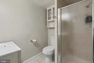 22 V St NW, Washington, DC 20001 - Photo 48