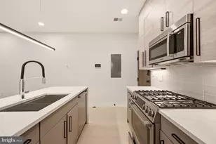1471 Harvard St NW, Washington, DC 20009 - Photo 14