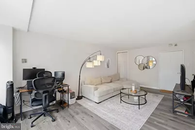 1545 18th Street NW #111, Washington, DC 20036 - Photo 10