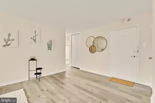 1545 18th St NW, Washington, DC 20036 - Photo 4