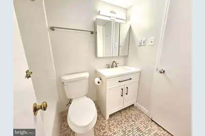 1280 21st Street NW #402, Washington, DC 20036 - Photo 12