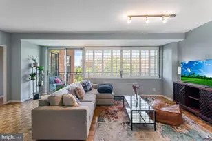 3900 Watson Pl NW, Washington, DC 20016 - Photo 2