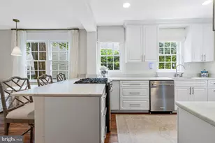4607 Kenmore Dr NW, Washington, DC 20007 - Photo 16