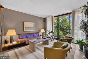 2555 Pennsylvania Ave NW, Washington, DC 20037 - Photo 2