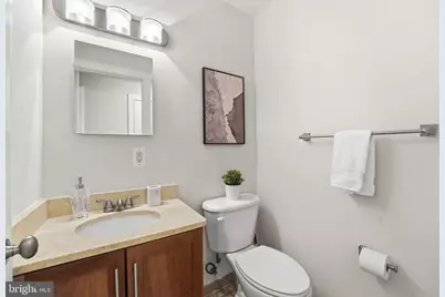 14 S Street NE #201, Washington, DC 20002 - Photo 20