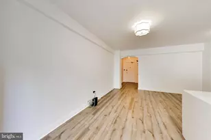 1 Scott Cir NW, Washington, DC 20036 - Photo 6