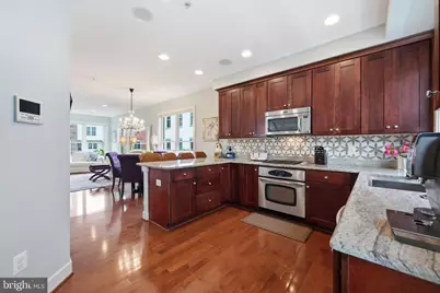 909 3rd Place SE, Washington, DC 20003 - Photo 6