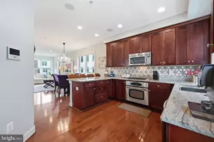 909 3rd Pl SE, Washington, DC 20003 - Photo 6