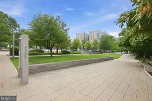 909 3rd Pl SE, Washington, DC 20003 - Photo 26