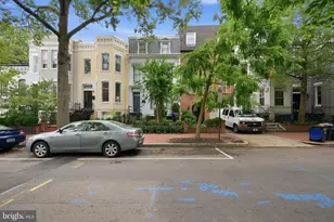 909 3rd Pl SE, Washington, DC 20003 - Photo 38