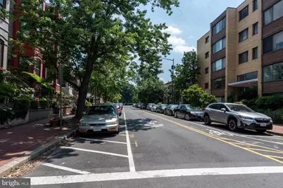 305 C Street NE #104, Washington, DC 20002 - Photo 26