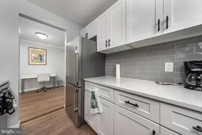 305 C Street NE #104, Washington, DC 20002 - Photo 12