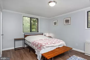 305 C St NE, Washington, DC 20002 - Photo 16