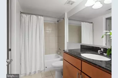 915 E Street NW #301, Washington, DC 20004 - Photo 16