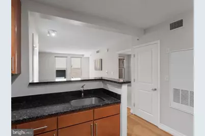 915 E Street NW #301, Washington, DC 20004 - Photo 8