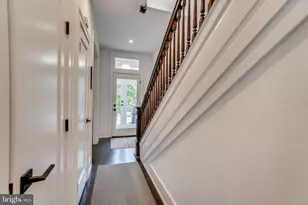 1009 NW Irving Street NW, Washington, DC 20010 - Photo 18
