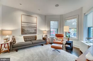1009 NW Irving Street NW, Washington, DC 20010 - Photo 2