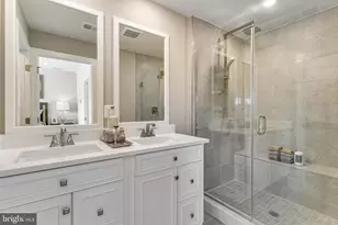 1439 Aspen St NW, Washington, DC 20012 - Photo 16