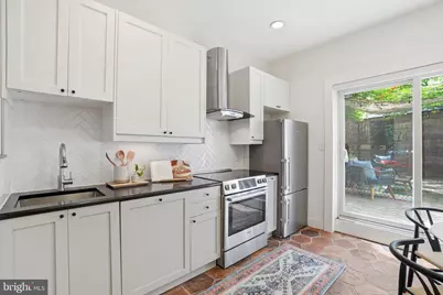 1521 Independence Avenue SE, Washington, DC 20003 - Photo 4