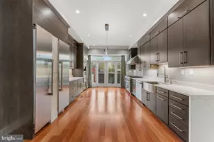 2421 1st St NW, Washington, DC 20001 - Photo 10