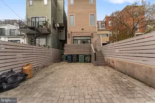 2421 1st St NW, Washington, DC 20001 - Photo 36