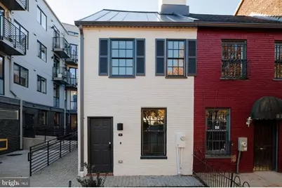816 Potomac Avenue SE #TH, Washington, DC 20003 - Photo 1