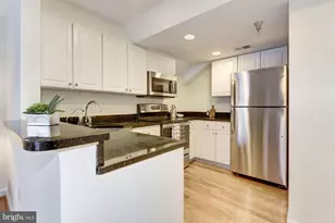 1619 R St NW, Washington, DC 20009 - Photo 6