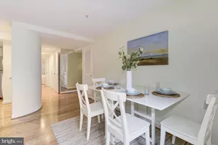 1619 R St NW, Washington, DC 20009 - Photo 8