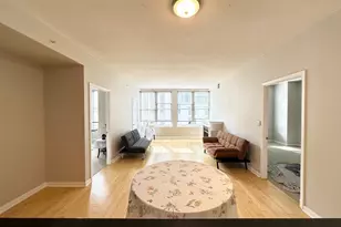 715 6th St NW, Washington, DC 20001 - Photo 4