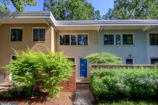 729 3rd St SW, Washington, DC 20002 - Photo 1