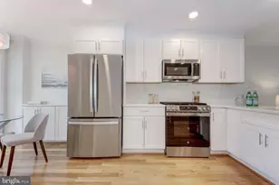 729 3rd St SW, Washington, DC 20002 - Photo 4