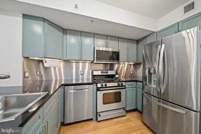 631 D Street NW #1139, Washington, DC 20004 - Photo 6