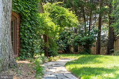 3111 Idaho Avenue NW, Washington, DC 20016 - Photo 34