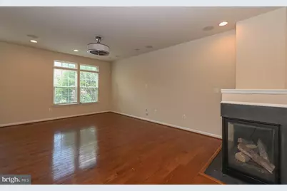 3707 Hansberry Court NE, Washington, DC 20018 - Photo 4