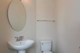 3707 Hansberry Ct NE, Washington, DC 20018 - Photo 18