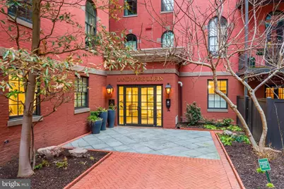 215 I Street NE #401, Washington, DC 20002 - Photo 36