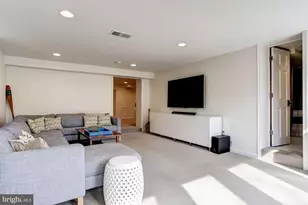 5433 31st St NW, Washington, DC 20015 - Photo 22