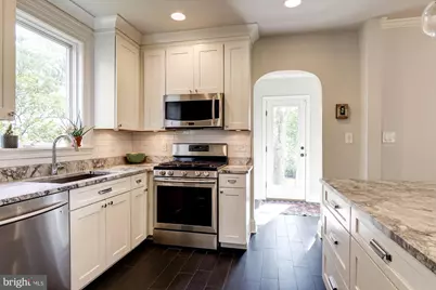 5433 31st Street NW, Washington, DC 20015 - Photo 8