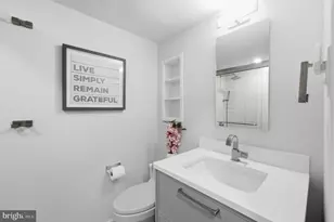 4201 Cathedral Ave NW, Washington, DC 20016 - Photo 26