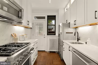 1360 Spring Road NW, Washington, DC 20010 - Photo 12