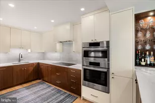 1045 31st St NW, Washington, DC 20007 - Photo 18