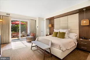 1045 31st St NW, Washington, DC 20007 - Photo 28