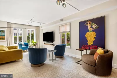1045 31st Street NW #104, Washington, DC 20007 - Photo 4