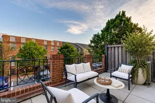 1666 Beekman Pl NW, Washington, DC 20009 - Photo 6